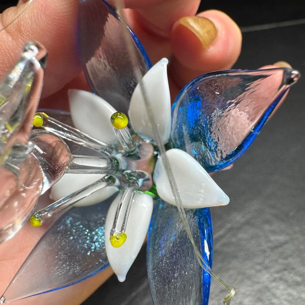 Hand‎ Blown Glass Hummingbird Flower Ornament Suncatcher Blue Green Clear 3